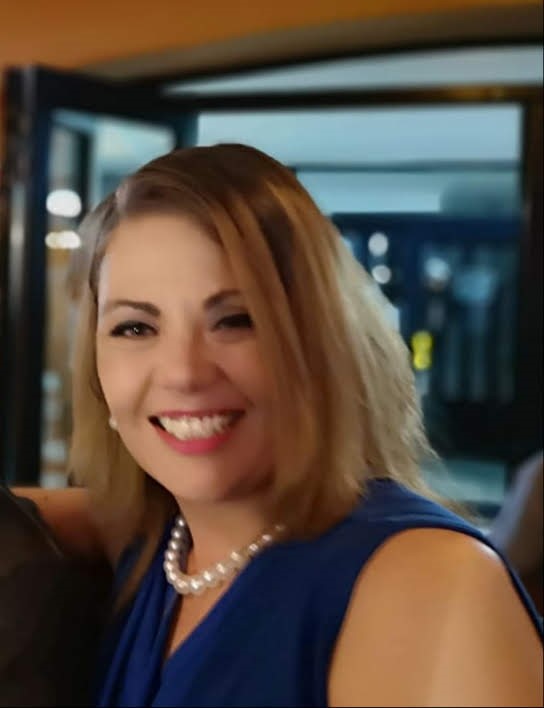 Corene Roodt - content writer at KeepShoppers