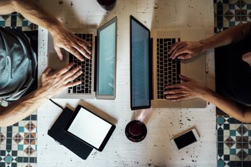 Shopify vs WooCommerce